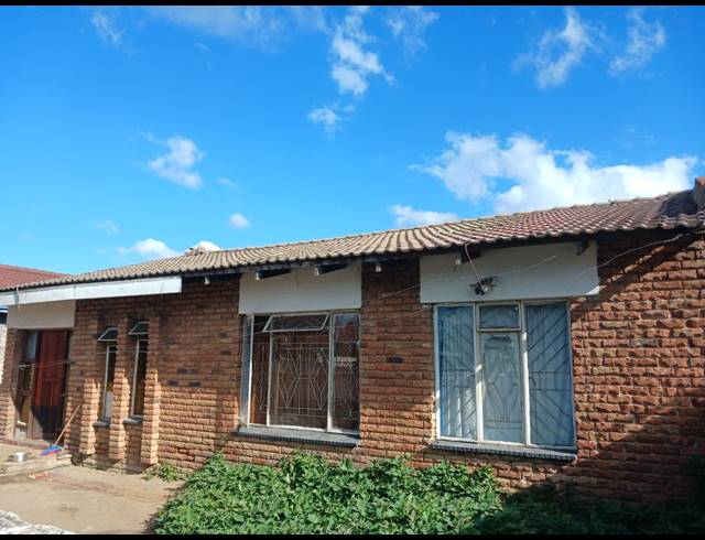 3 BEDROOM HOUSE FOR SALE IN WESTENBURG